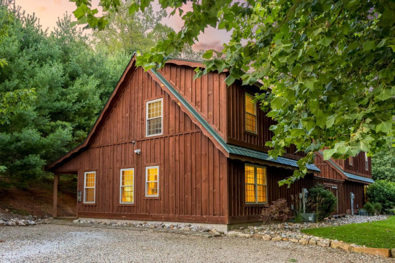 Blue Spruce . Trailside Lodging Vila Millersburg Exterior foto